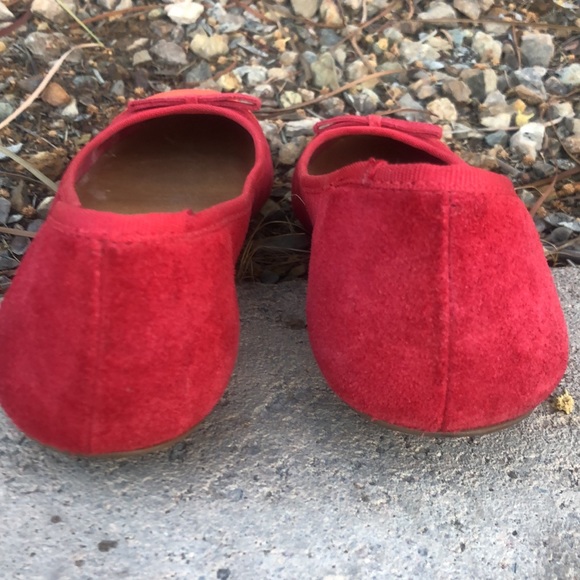 GAP Two Tone Colorful Dainty Round Toe Suede-like Ballet Flats with Bow! Size 6. - Picture 6 of 9